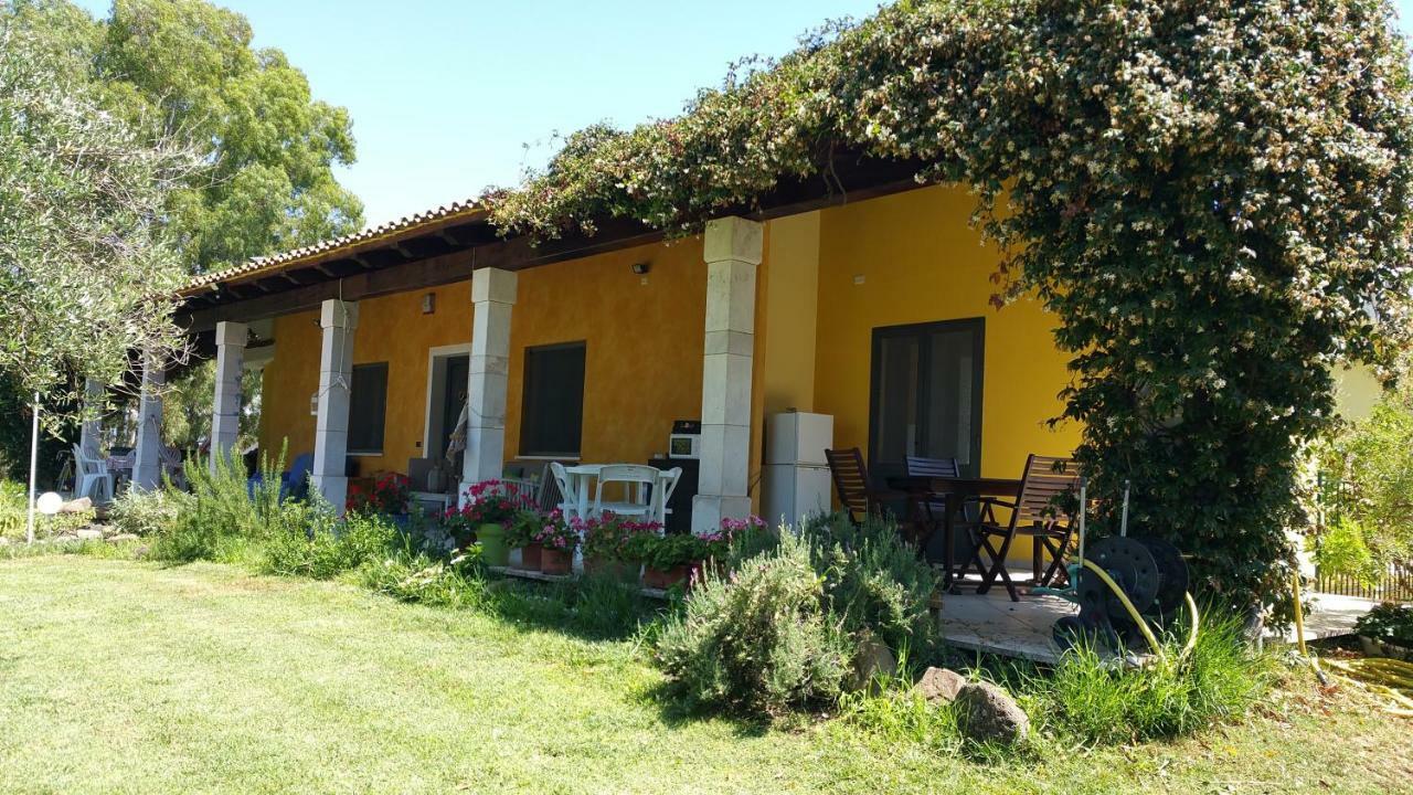 A Villa Ada B&B Арбореа Екстер'єр фото
